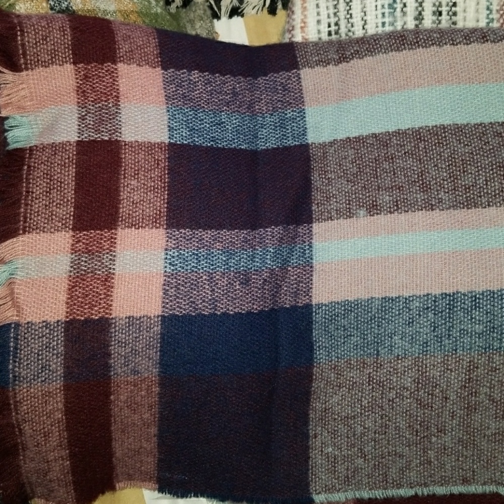 Plaid scarf